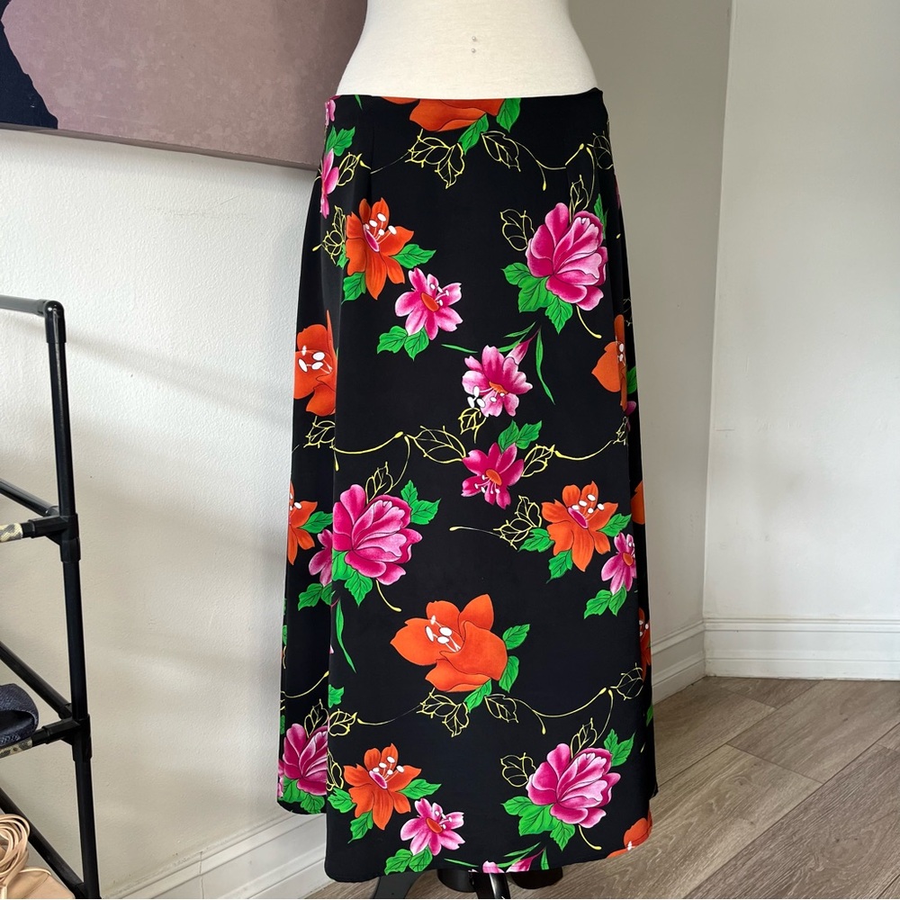 🖤 VINTAGE FLORAL SKIRT 🖤